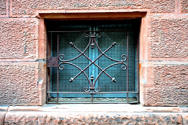Kellerfenster